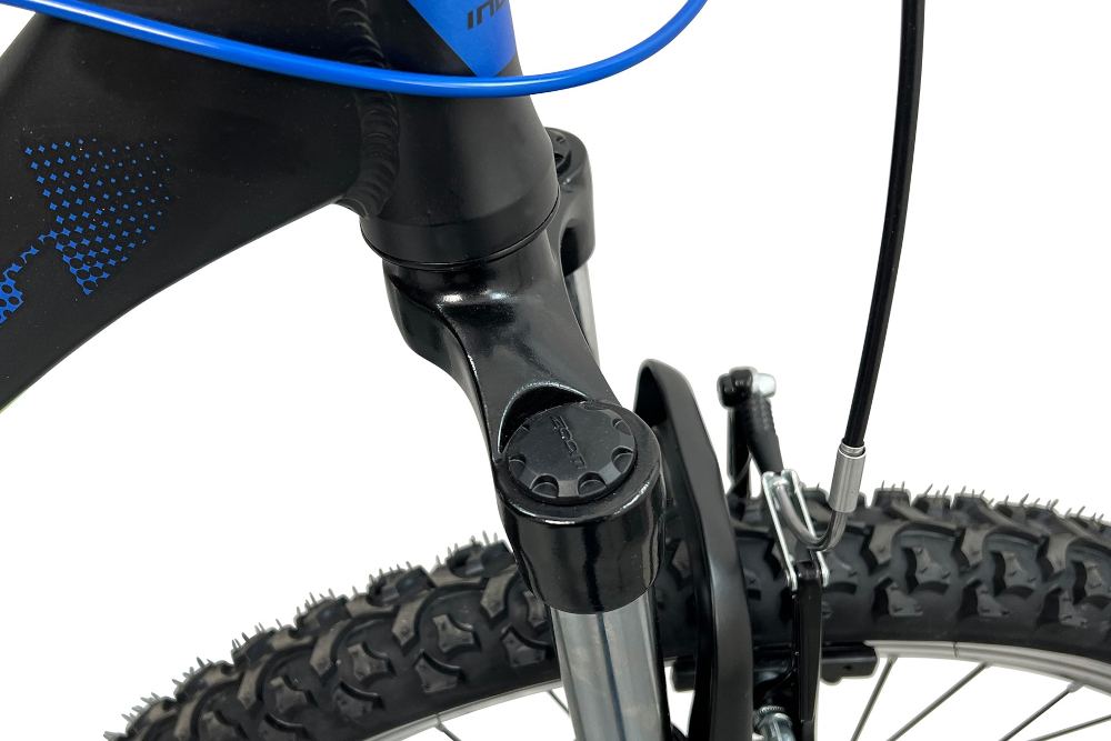 Rower górski MTB INDIANA X-Pulser 1.6 M17 26 cali męski Czarno-niebieski rower typu hardtail przedni amortyzator marki HL Corp Zoom typ HL-389 ulatwia najezdzanie na przeszkody niweluje wstrzasyna kierownicy niska masa roweru duza sztywnosc regulacja za pomoca sprezyny