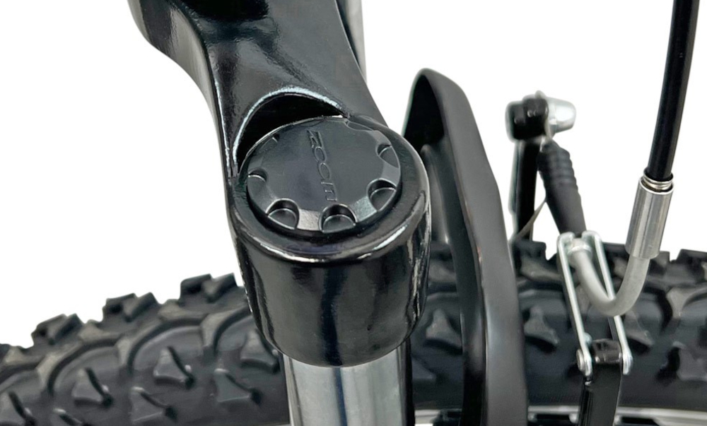Rower górski MTB INDIANA X-Pulser 1.6 D15 26 cali damski Biało-fioletowo-miętowy rower typu hardtail przedni amortyzator marki ZOOM typ CH-389 26 1 1/8 ulatwia najezdzanie na przeszkody niweluje wstrzasy na kierownicy niska masa roweru duza sztywnosc regulacja za pomoca sprezyny i elastomeru
