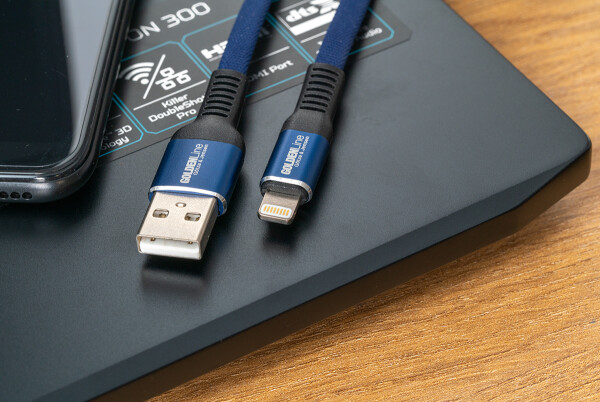 Kabel USB - Lightning Golden Line 1 m